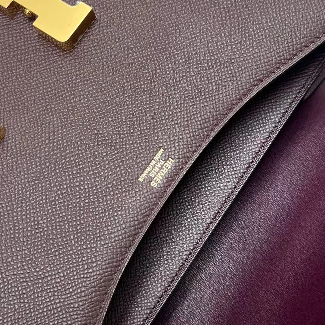 Hermès（爱马仕）Constance 空姐包 Epsom 0G 马鞍红 金扣 24cm 全手工蜡线缝制 Ghw