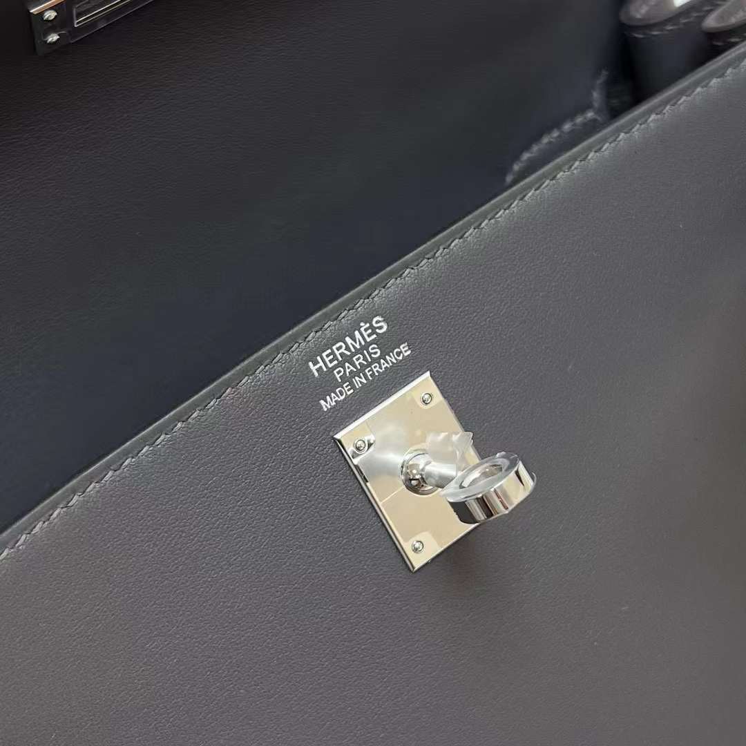 Hermès（爱马仕）Kelly 凯莉包 Swift 8F 锡器灰 银扣 25cm 全手工蜡线缝制 Phw