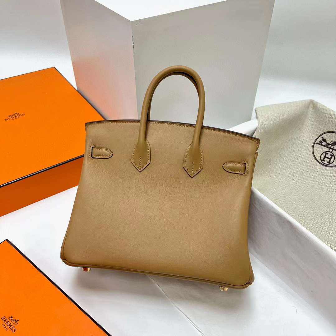 Hermès（爱马仕）Birkin 铂金包 Swift 0M 奶茶色 金扣 25cm 全手工蜡线缝制 Ghw