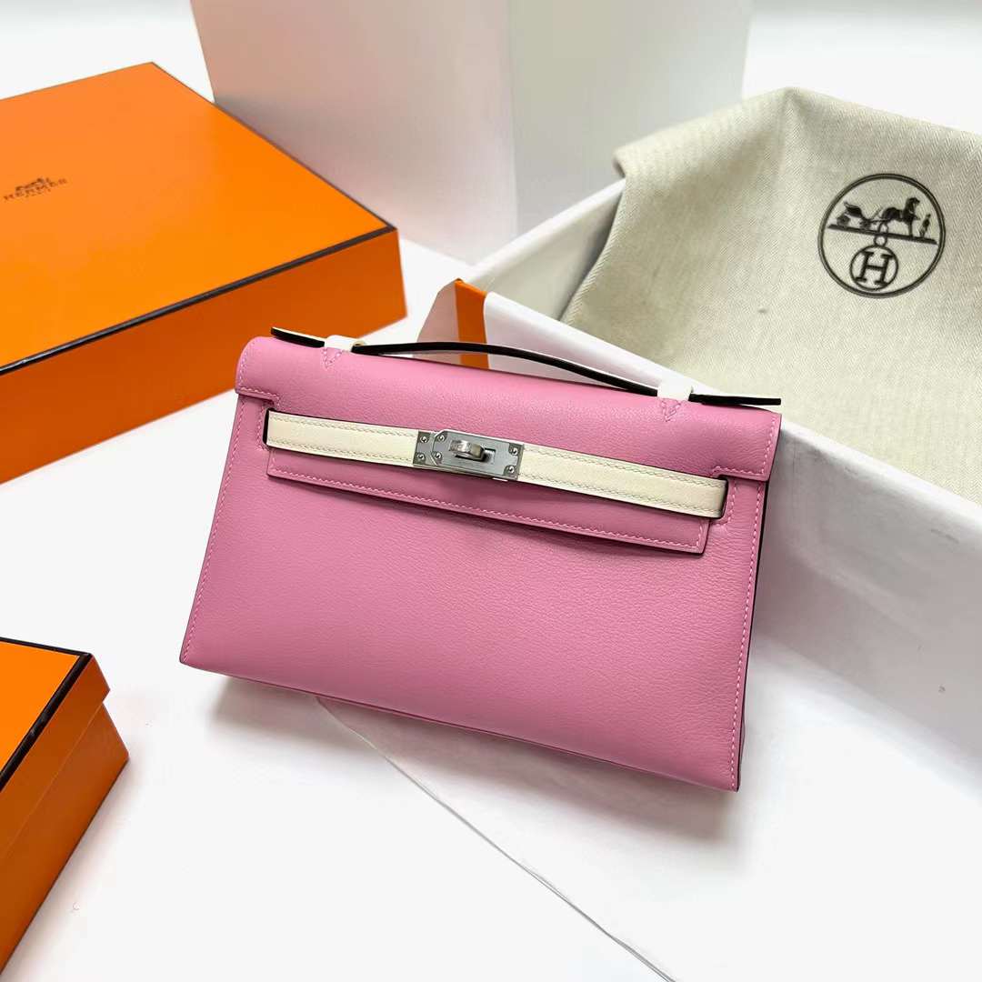 Hermès（爱马仕）Mini Kelly Pochette Swift 5P 樱花粉 内拼 i2 奶油白 银扣 22cm 全手工蜡线缝制 Phw