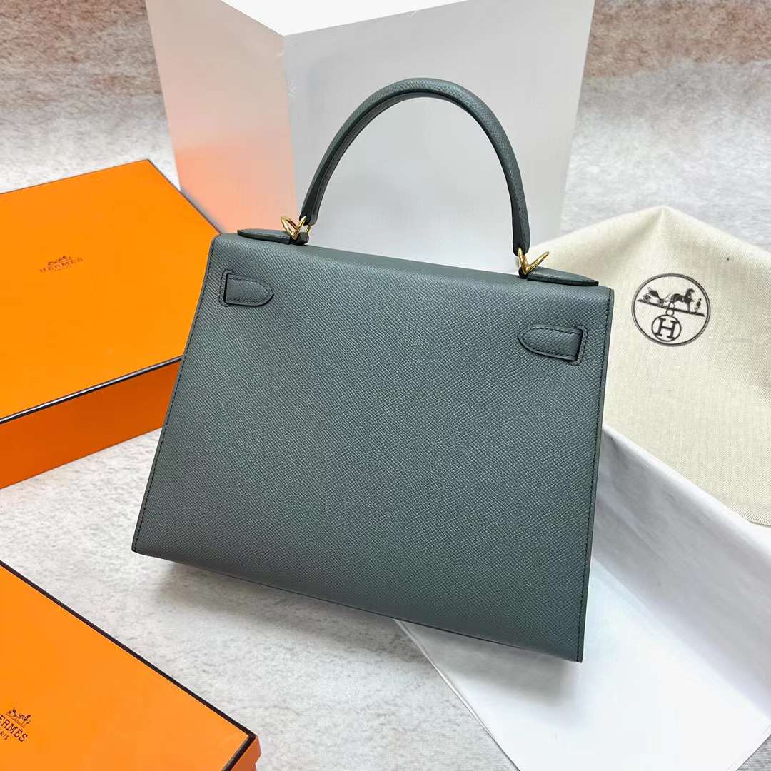 Hermès（爱马仕）Kelly 凯莉包 Epsom Cc63 杏绿色 金扣 28cm 全手工蜡线缝制 Ghw
