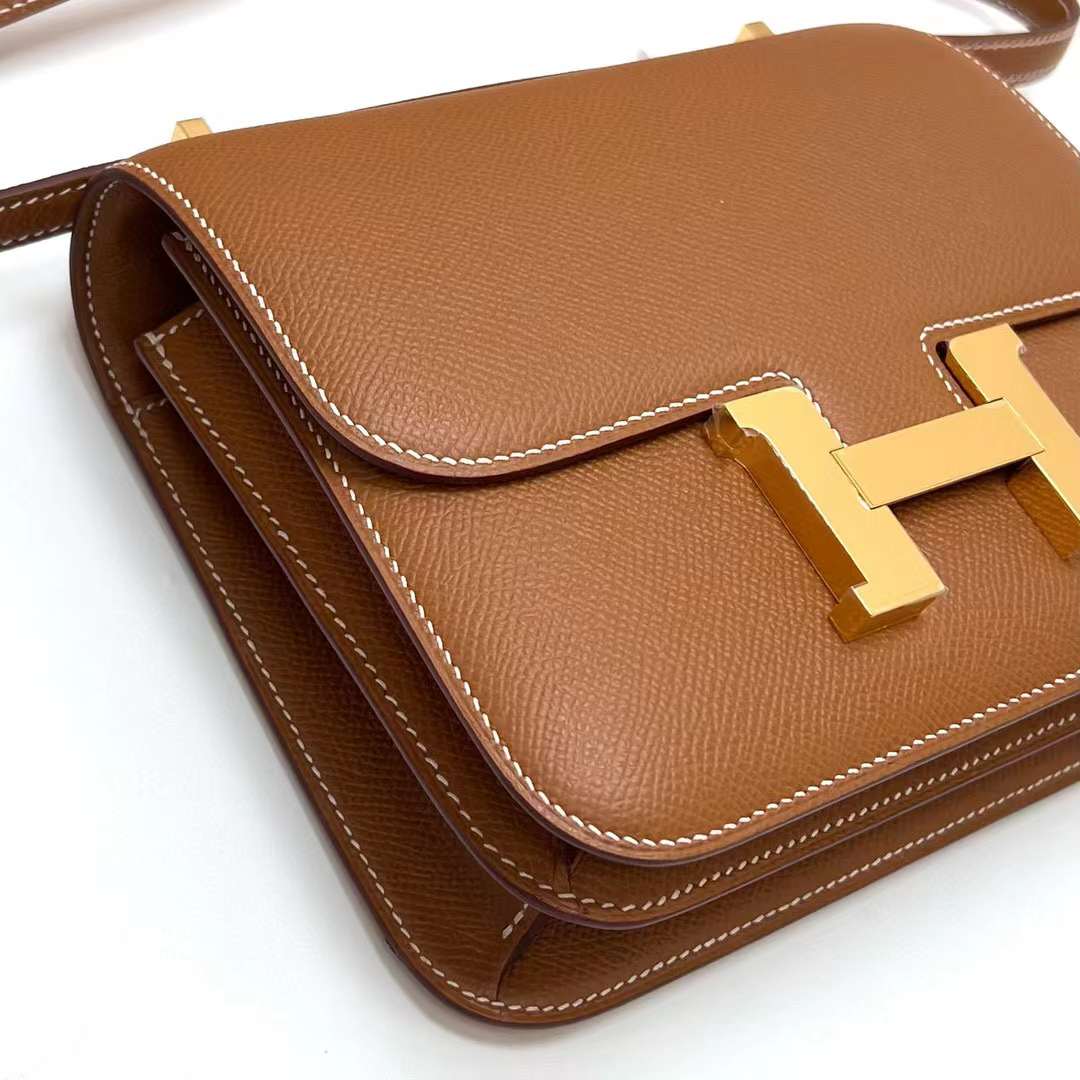 Hermès（爱马仕）Constance 空姐包 Epsom Ck37 金棕色 金扣 19cm 全手工蜡线缝制 Ghw