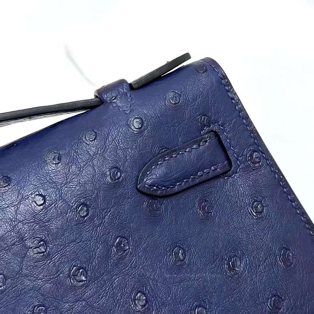 Hermès（爱马仕）Mini Kelly Pochette Ostrich 鸵鸟皮 Ck73 宝石蓝 银扣 22cm 全手工蜡线缝制 Phw
