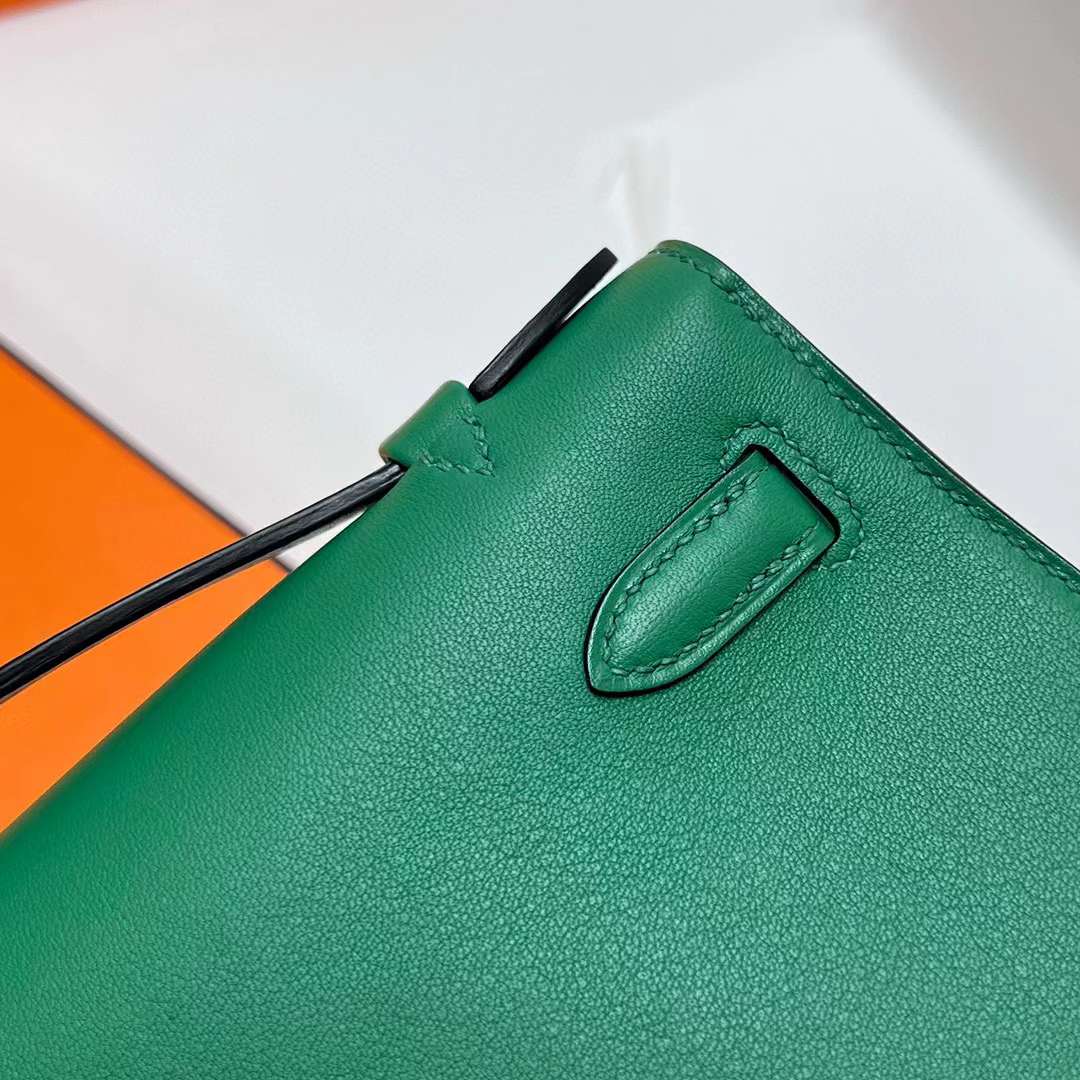 Hermès（爱马仕）Mini Kelly Pochette Swift U4 丝绒绿 金扣 22cm 全手工蜡线缝制 Ghw