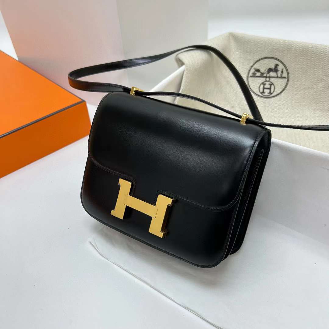 Hermès（爱马仕）Constance 空姐包 Box皮 Ck89 黑色 金扣 19cm 全手工蜡线缝制 Ghw