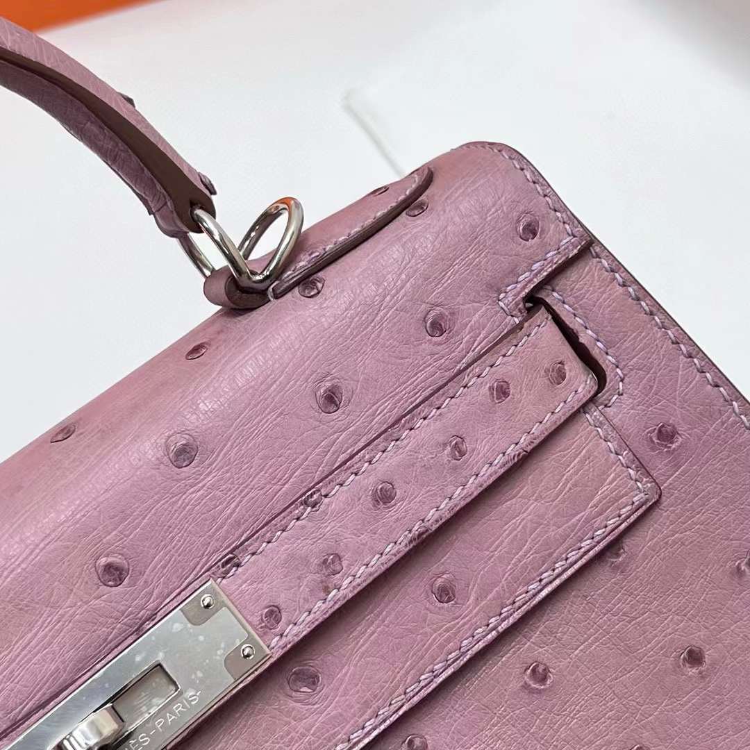 Hermès（爱马仕）Kelly 凯莉包 Ostrich 进口鸵鸟皮 5H 薰衣草紫色 银扣 28cm 全手工蜡线缝制 Phw