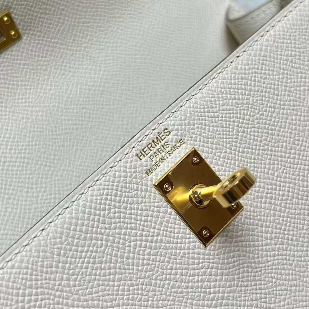 Hermès（爱马仕）Kelly 凯莉包 Epsom Ck10 奶昔白 金扣 25cm 全手工蜡线缝制 Ghw
