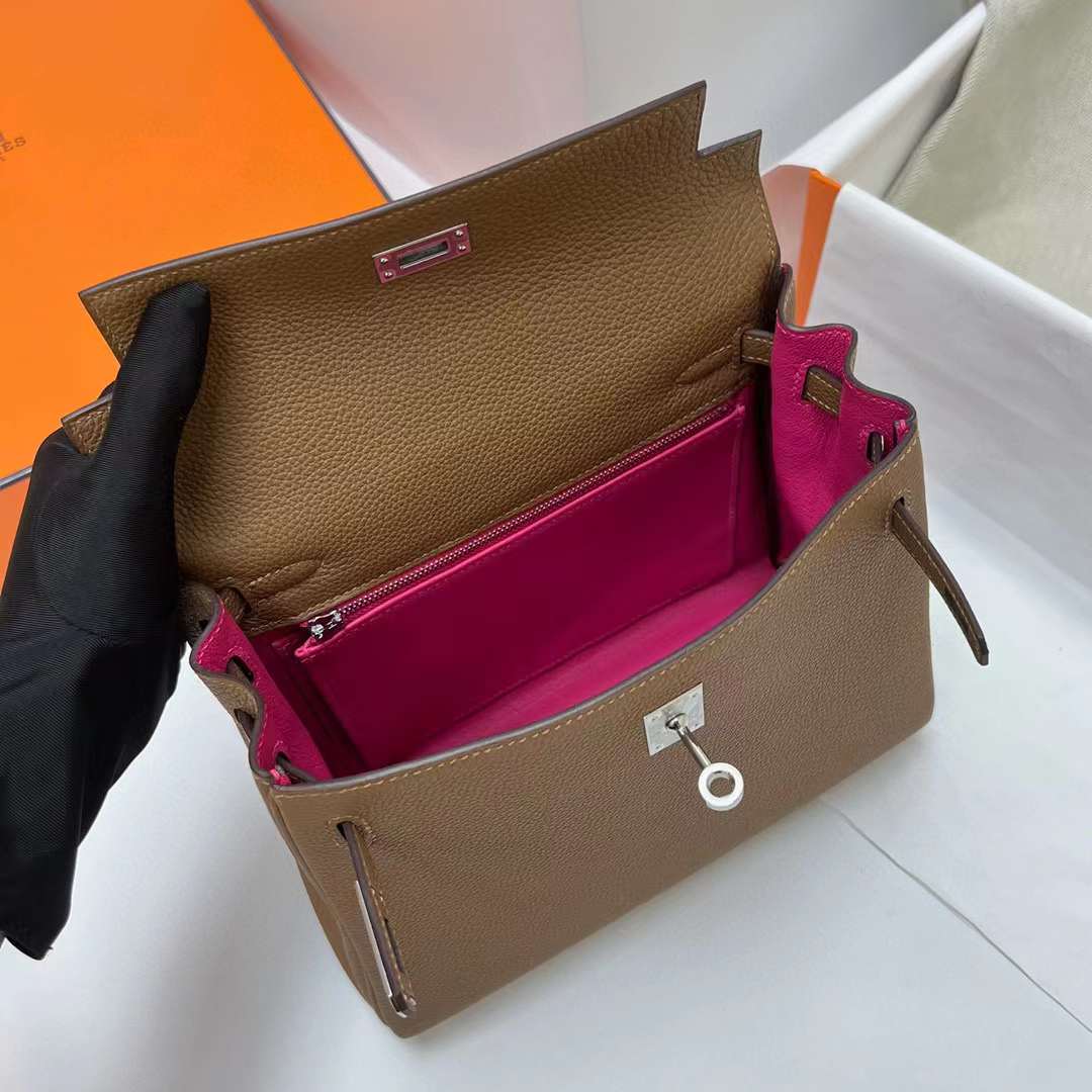 Hermès（爱马仕）Kelly 凯莉包 Togo皮 3G 栗子色 内拼 墨西哥粉 银扣 25cm 全手工蜡线缝制 Phw