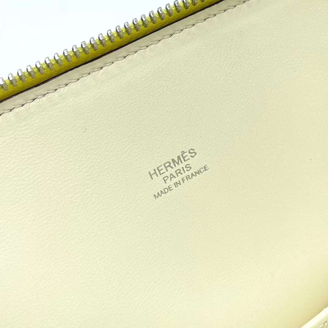 Hermès（爱马仕）Bolide 保龄球包 Epsom 三拼色 I2 奶油白 银扣 25cm 全手工蜡线缝制 Phw