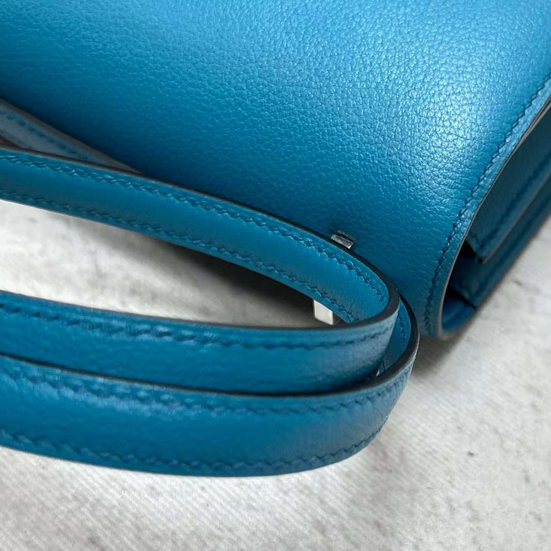Hermès（爱马仕）Constance 康斯坦斯 Evercolor W0 博斯普鲁斯蓝 银扣 19cm 全手工蜡线缝制 Phw