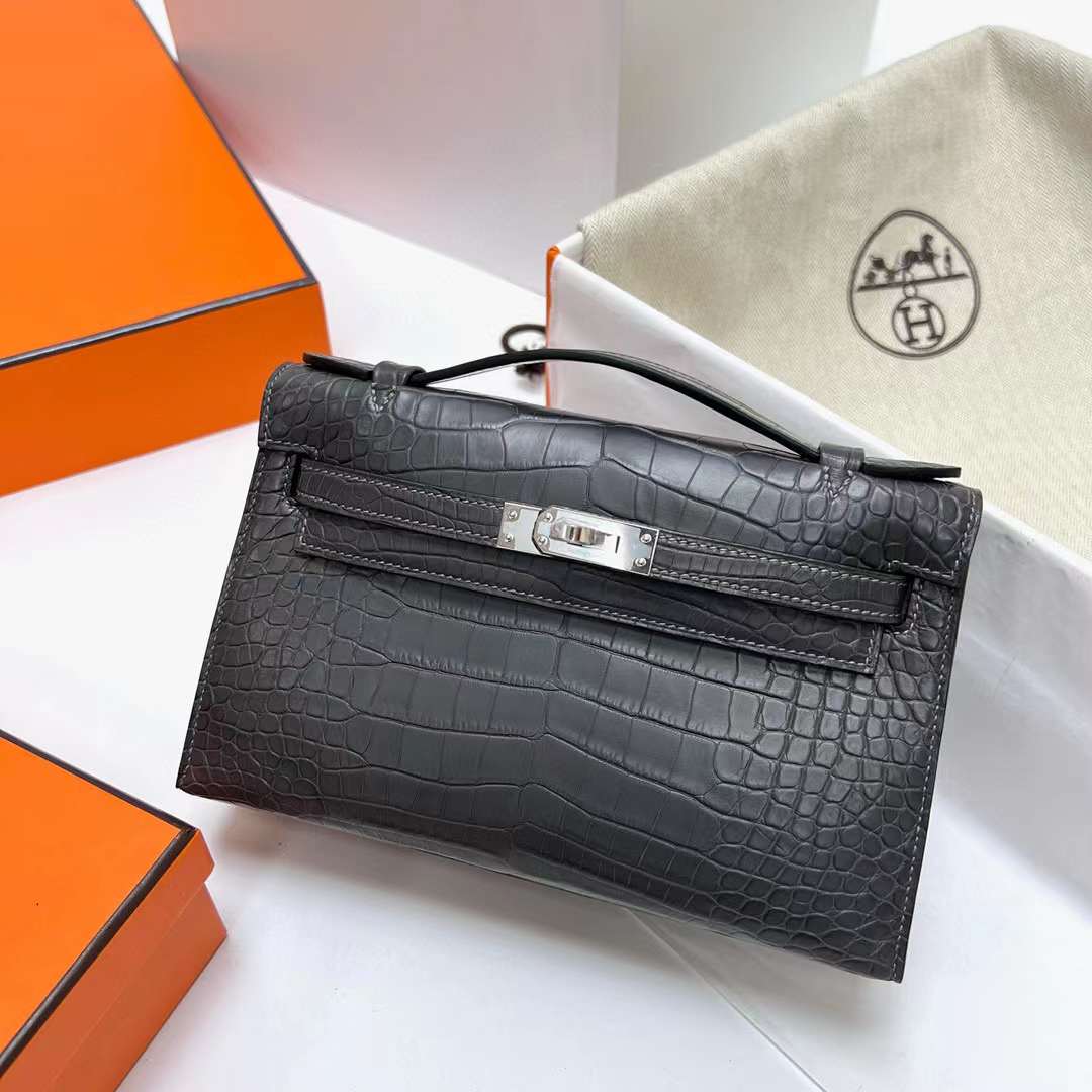 Hermès（爱马仕）Mini Kelly Pochette 雾面美洲鳄鱼 Matte Alligator Crocodile Ck88 石墨灰 银扣 22cm Phw