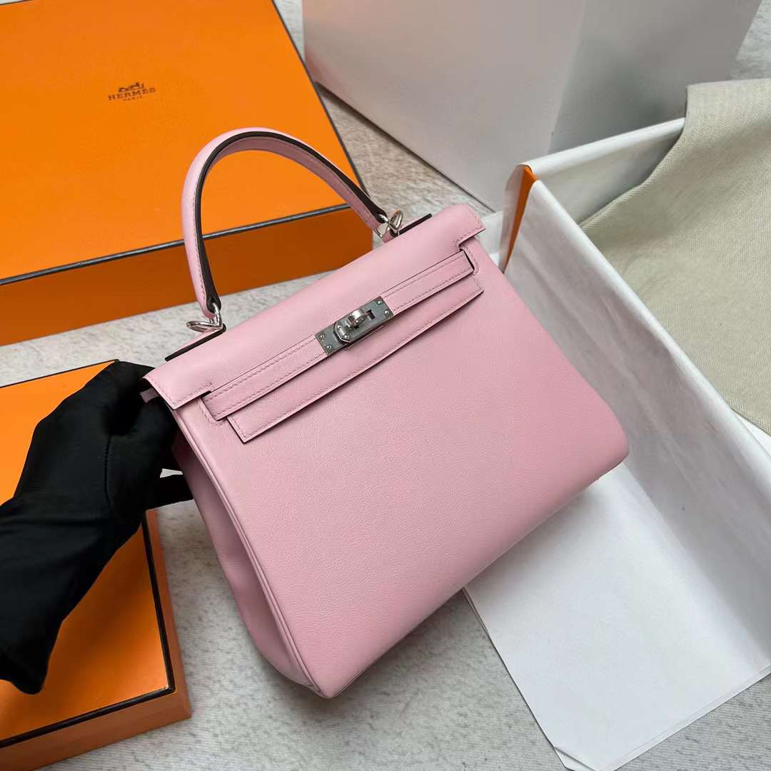 Hermès（爱马仕）Kelly Swift 3Q 新粉色 银扣 25cm 全手工蜡线缝制 Phw