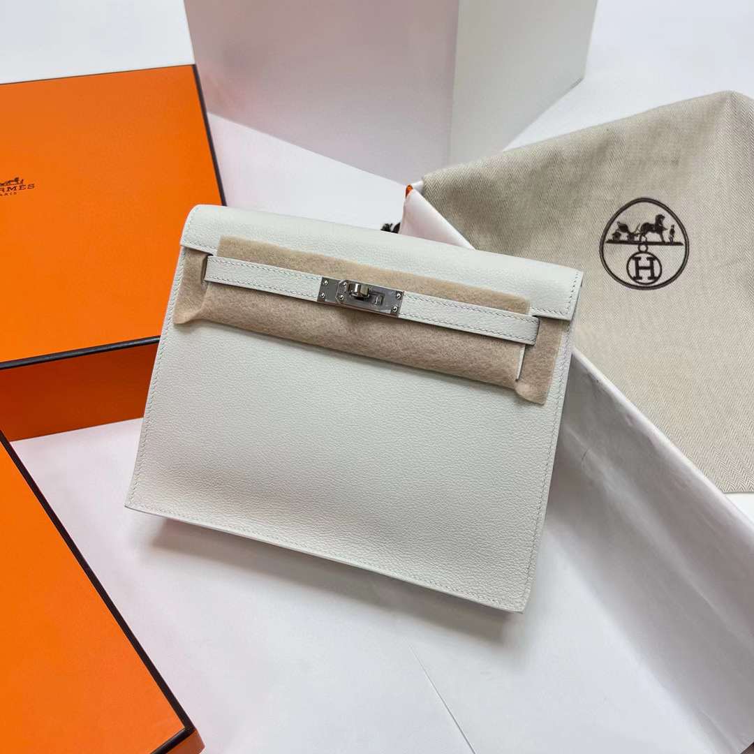 Hermès（爱马仕）Kelly danse 跳舞包 Evercolor 01 纯白 银扣 22cm 全手工蜡线缝制 Phw
