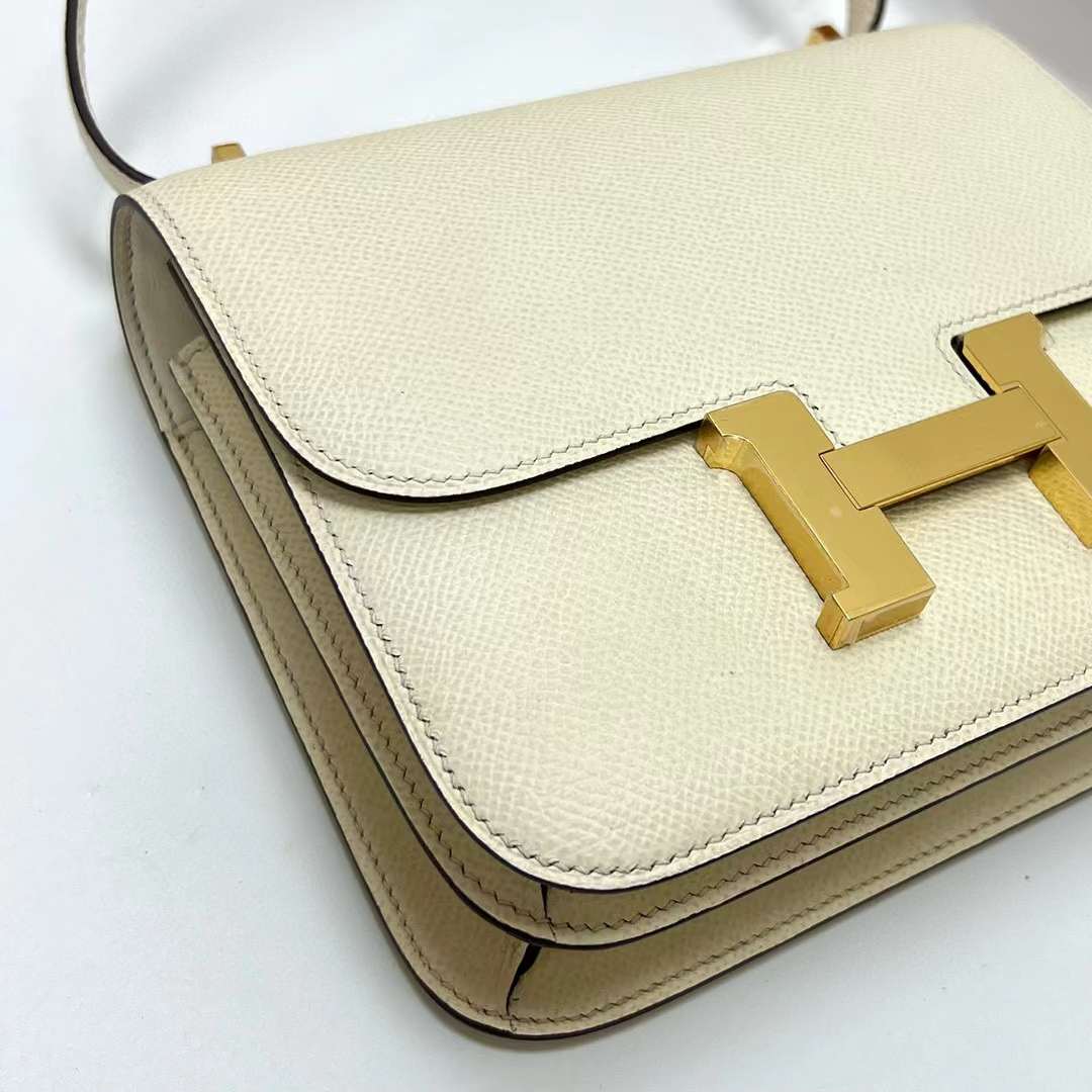 Hermès（爱马仕）Constance 空姐包 Epsom I2 奶油白 金扣 19cm 全手工蜡线缝制 Ghw