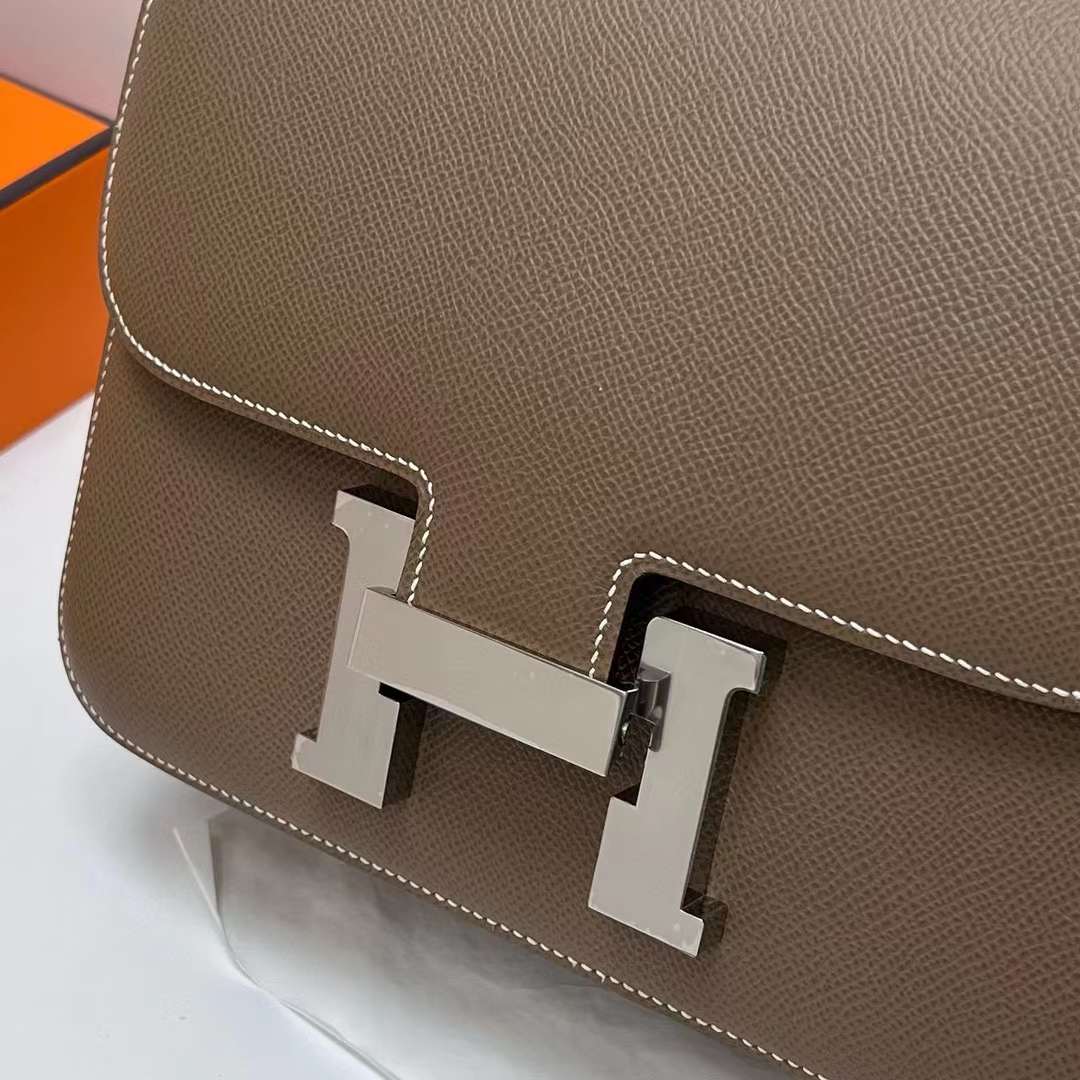 Hermès（爱马仕）Constance 康斯坦斯 Epsom Ck18 大象灰 银扣 24cm 全手工蜡线缝制 Phw