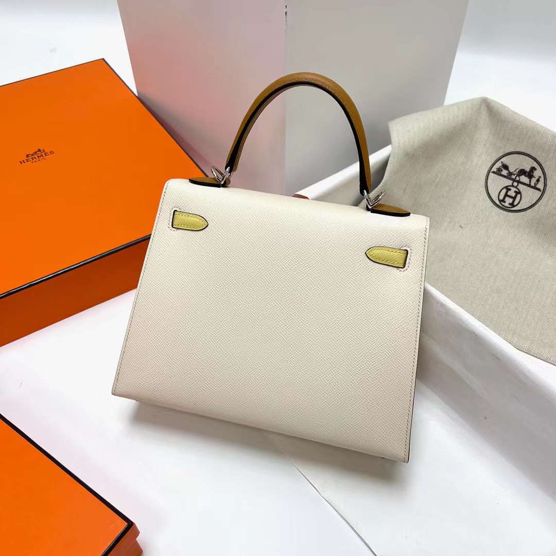 Hermès（爱马仕）Kelly 凯莉包 Epsom i2 奶油白 拼 1z 小鸡黄 拼 2S 芝麻色 银扣 25cm 全手工蜡线缝制