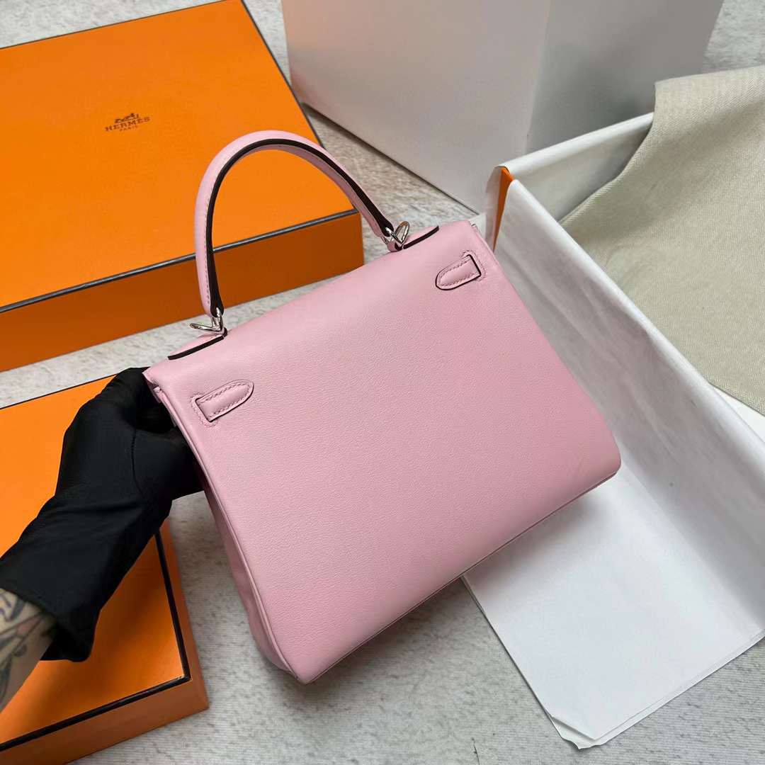 Hermès（爱马仕）Kelly Swift 3Q 新粉色 银扣 25cm 全手工蜡线缝制 Phw