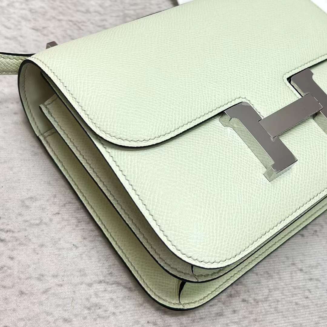 Hermès（爱马仕）Constance 康斯坦斯 19-1 Epsom 0S 气泡绿 银扣 19cm 全手工蜡线缝制 Phw