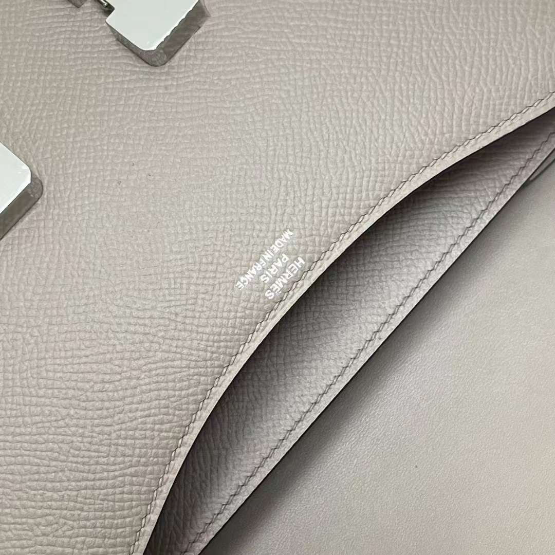 Hermès（爱马仕）Constance 康斯坦斯 Epsom M8 沥青灰 银扣 19cm 全手工蜡线缝制 Phw