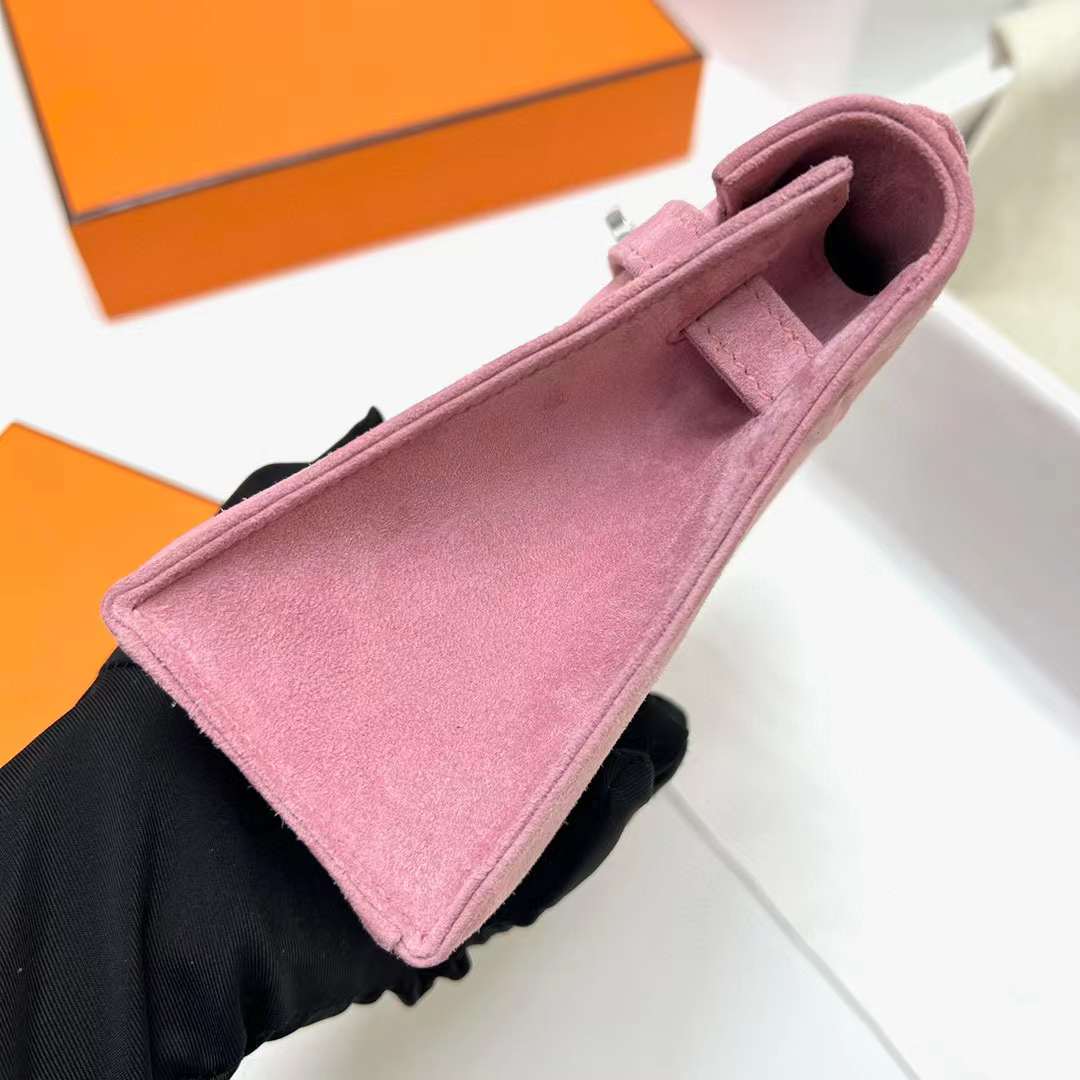 Hermès（爱马仕）Mini Kelly Pochette Suede 进口麂皮 玫瑰粉 银扣 22cm 全手工蜡线缝制 Phw