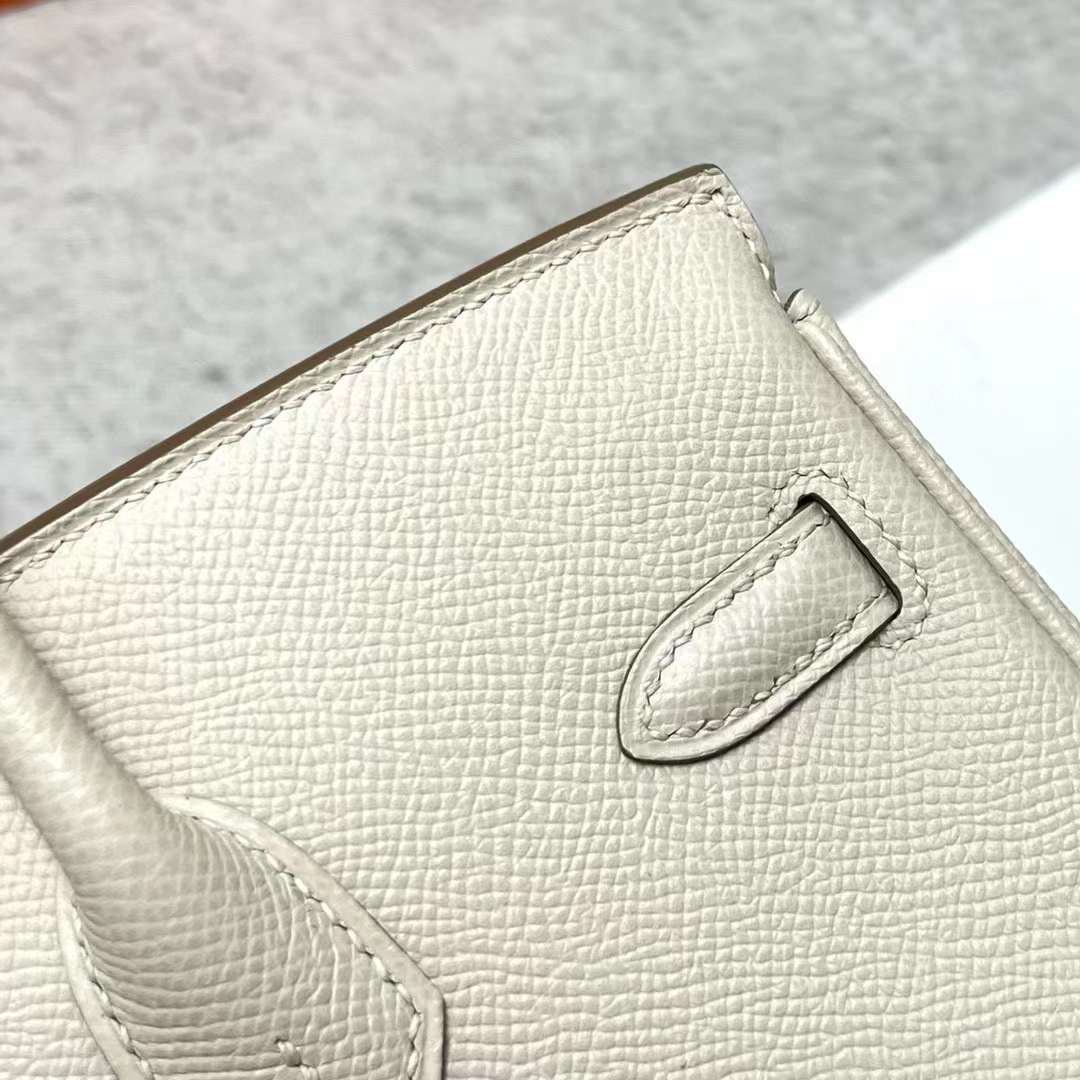 Hermès（爱马仕）Birkin 铂金包 Epsom Ck10 奶昔白 金扣 25cm 全手工蜡线缝制 Ghw