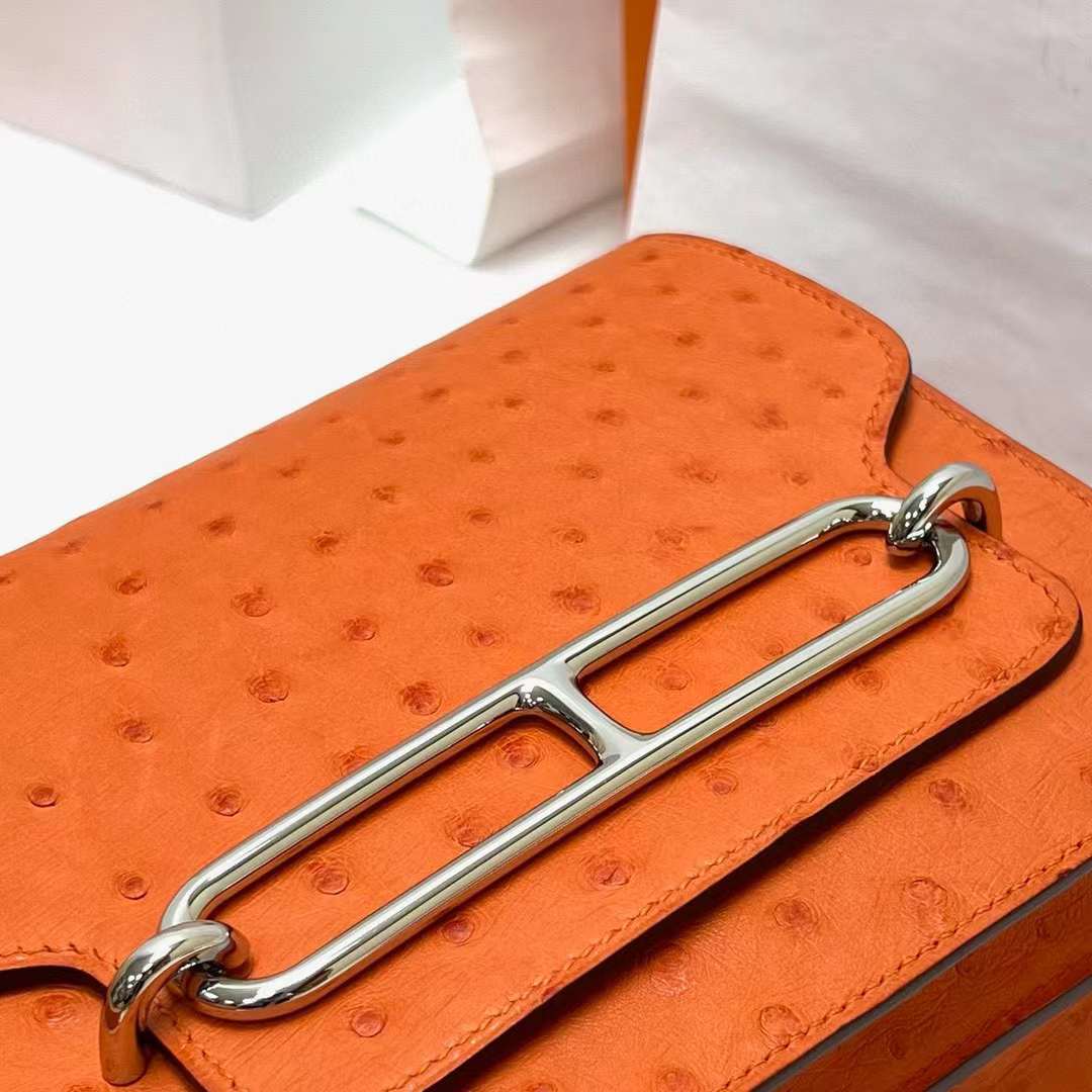 Hermès（爱马仕）Roulis 猪鼻子 Ostrich 进口鸵鸟皮 9J 火焰橙 银扣 18cm 全手工蜡线缝制