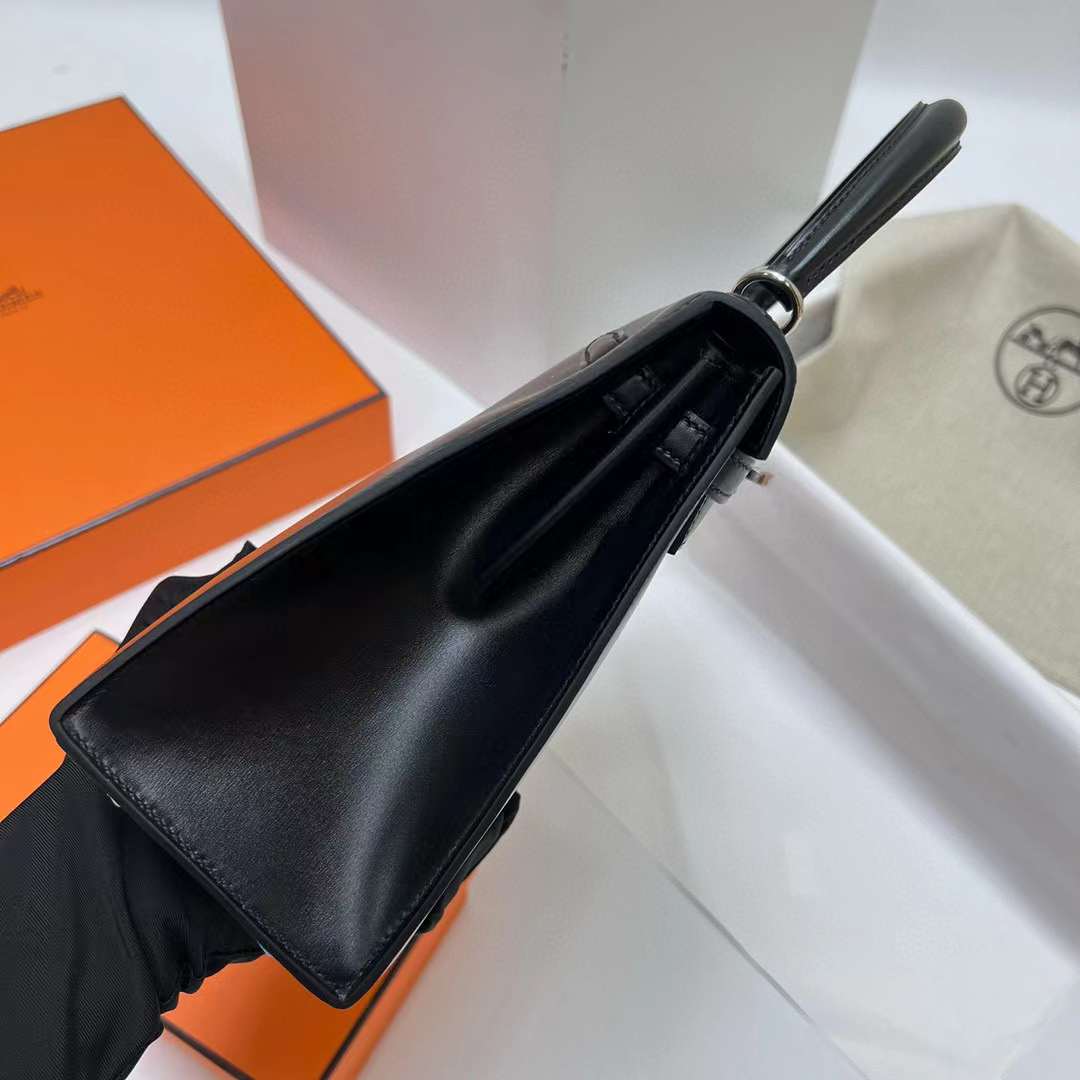 Hermès（爱马仕）Kelly 凯莉包 Box皮 Ck89 黑色 银扣 25cm 全手工蜡线缝制 Phw