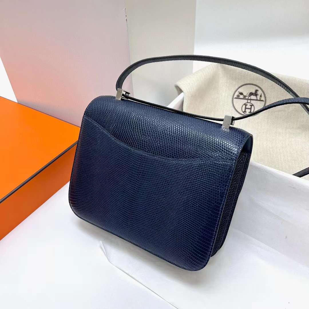 Hermès（爱马仕）Constance 康康 Lizard 进口蜥蜴皮 7L 马耳他蓝 银扣 24cm 全手工蜡线缝制 Phw