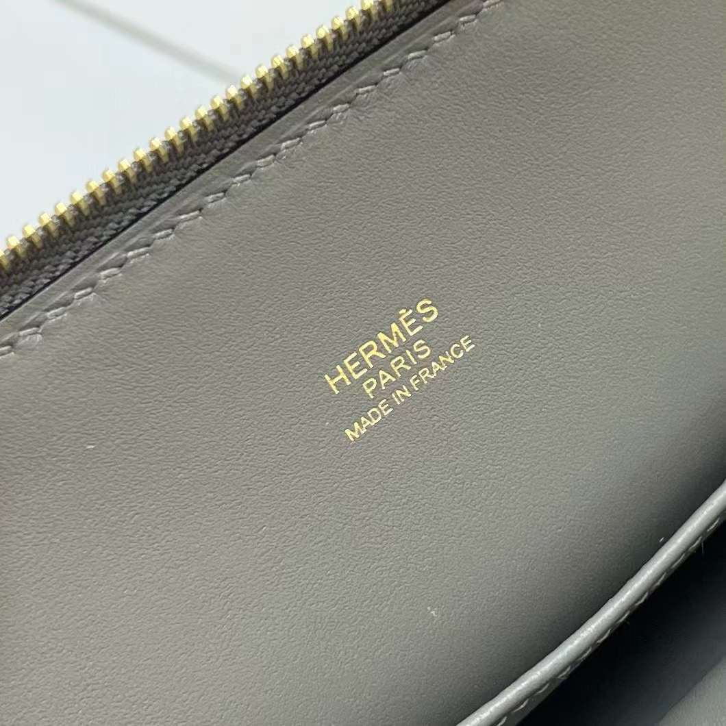 Hermès（爱马仕）Mini Bolide 迷你保龄球包 Evercolor 0L 积雨云灰 金扣 19cm 全手工蜡线缝制 Ghw