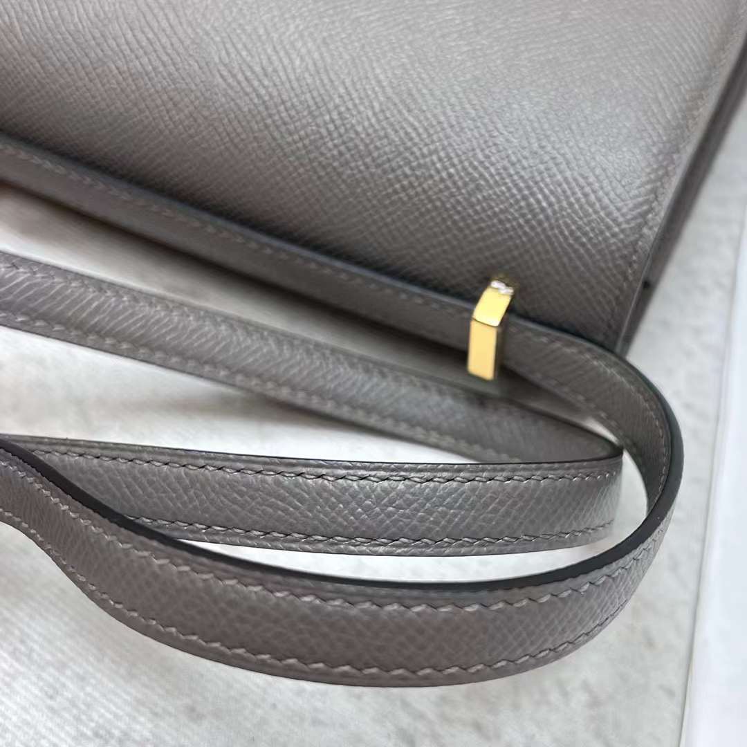 Hermès（爱马仕）Constance 康斯坦斯 Epsom 0L 积雨云灰 金扣 19cm 全手工蜡线缝制 Ghw