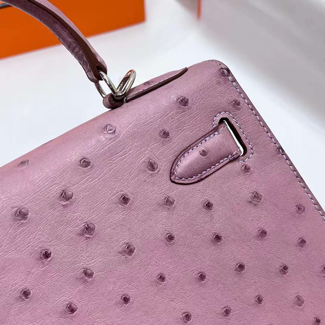 Hermès（爱马仕）Kelly 凯莉包 Ostrich 进口鸵鸟皮 5H 薰衣草紫色 银扣 28cm 全手工蜡线缝制 Phw
