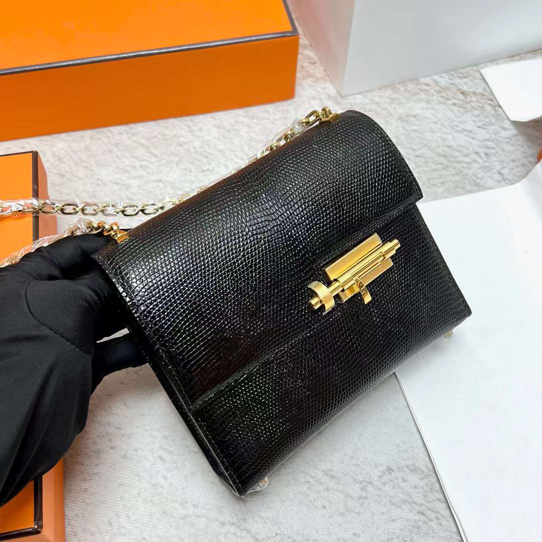 Hermès（爱马仕）Verrou 机枪包 Lizard 进口蜥蜴皮 Ck89 黑色 金扣 17.5cm 全手工蜡线缝制 Ghw