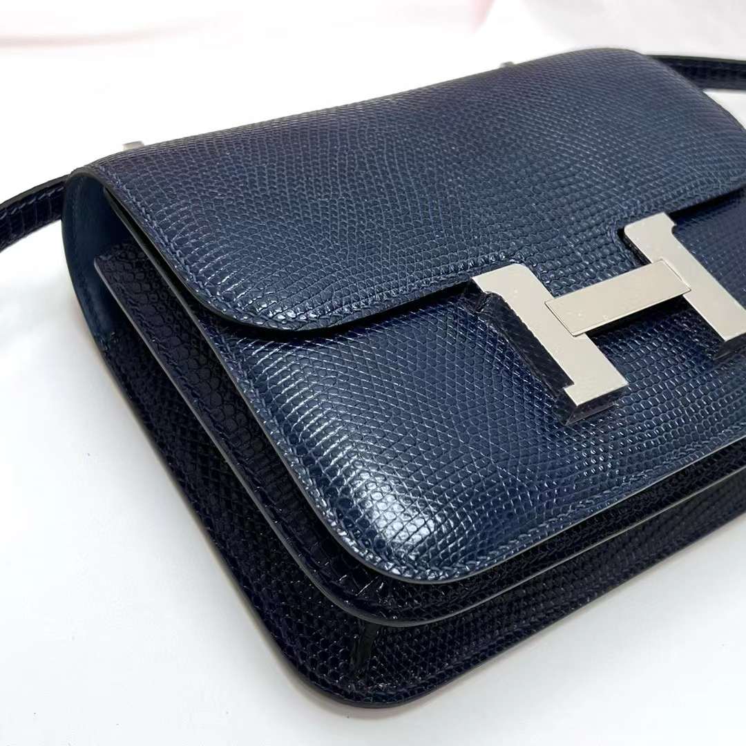 Hermès（爱马仕）Constance 康康 Lizard 进口蜥蜴皮 7L 马耳他蓝 银扣 19cm 全手工蜡线缝制 Phw