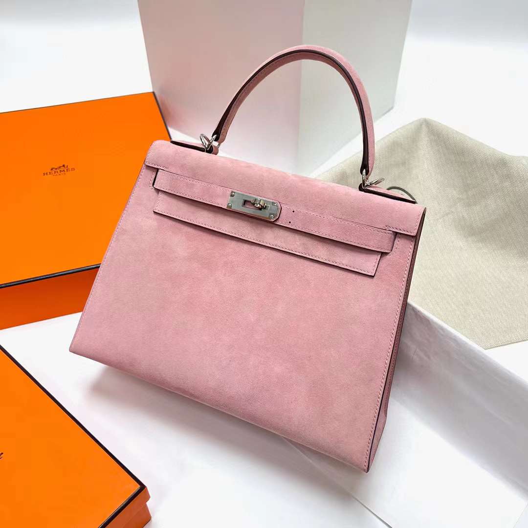 Hermès（爱马仕）Kelly 凯莉包 Suede 进口麂皮 干玫瑰粉 银扣 28cm 全手工蜡线缝制 Phw