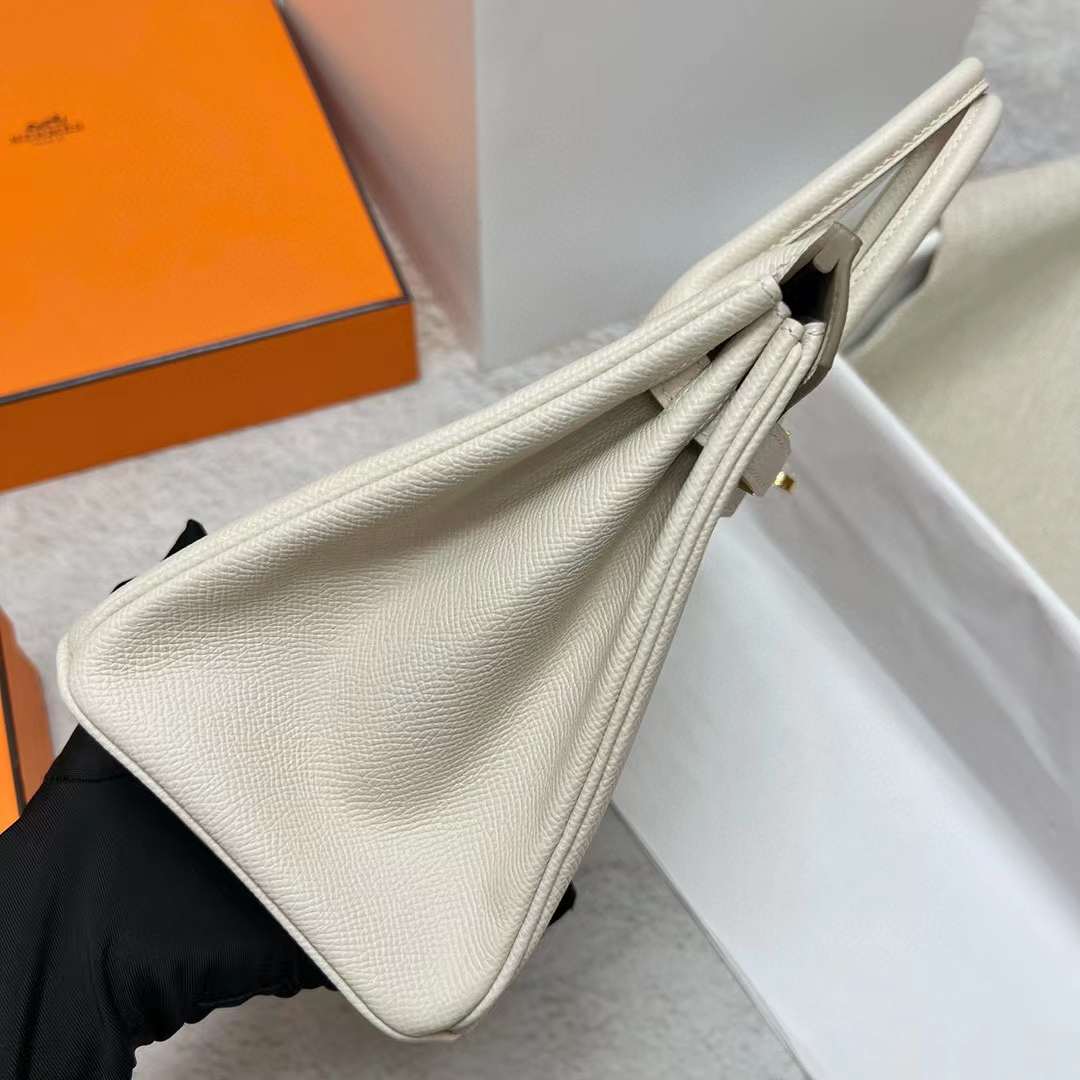 Hermès（爱马仕）Birkin 铂金包 Epsom Ck10 奶昔白 金扣 25cm 全手工蜡线缝制 Ghw