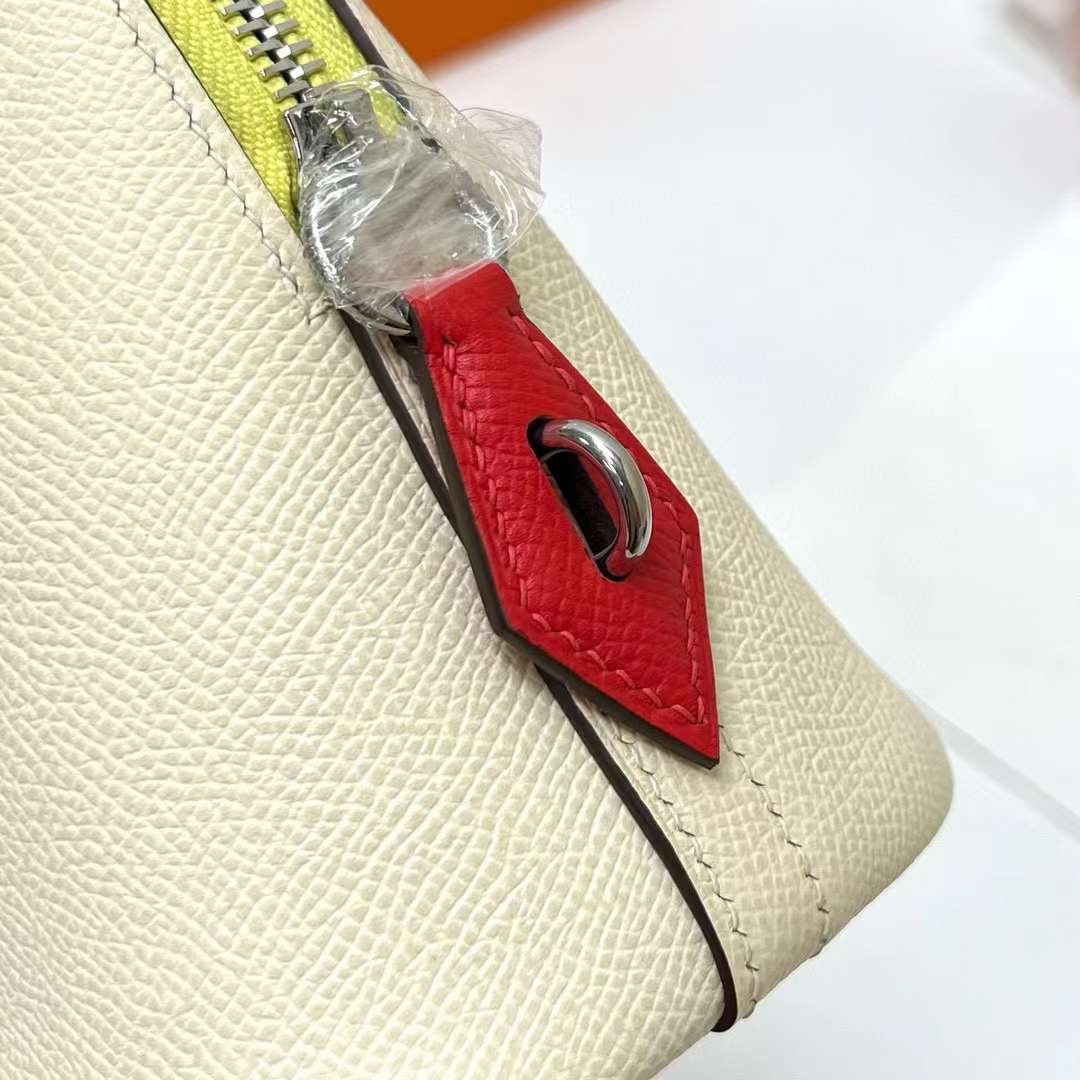 Hermès（爱马仕）Bolide 保龄球包 Epsom 三拼色 I2 奶油白 银扣 25cm 全手工蜡线缝制 Phw