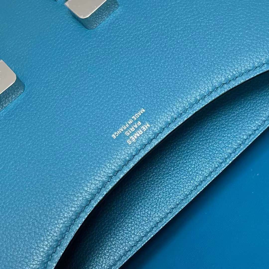 Hermès（爱马仕）Constance 康斯坦斯 Evercolor W0 博斯普鲁斯蓝 银扣 19cm 全手工蜡线缝制 Phw