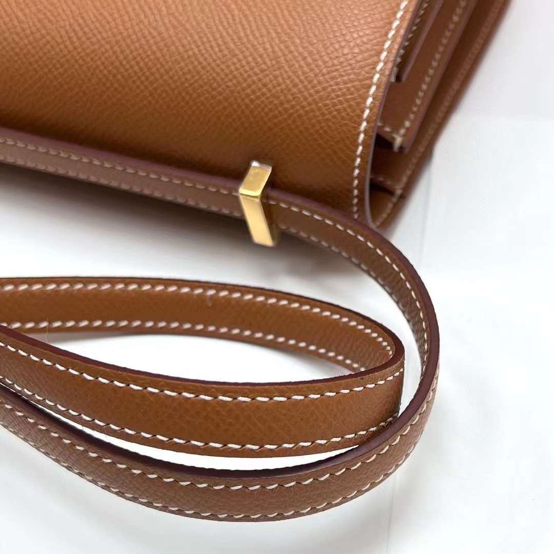 Hermès（爱马仕）Constance 空姐包 Epsom Ck37 金棕色 金扣 19cm 全手工蜡线缝制 Ghw