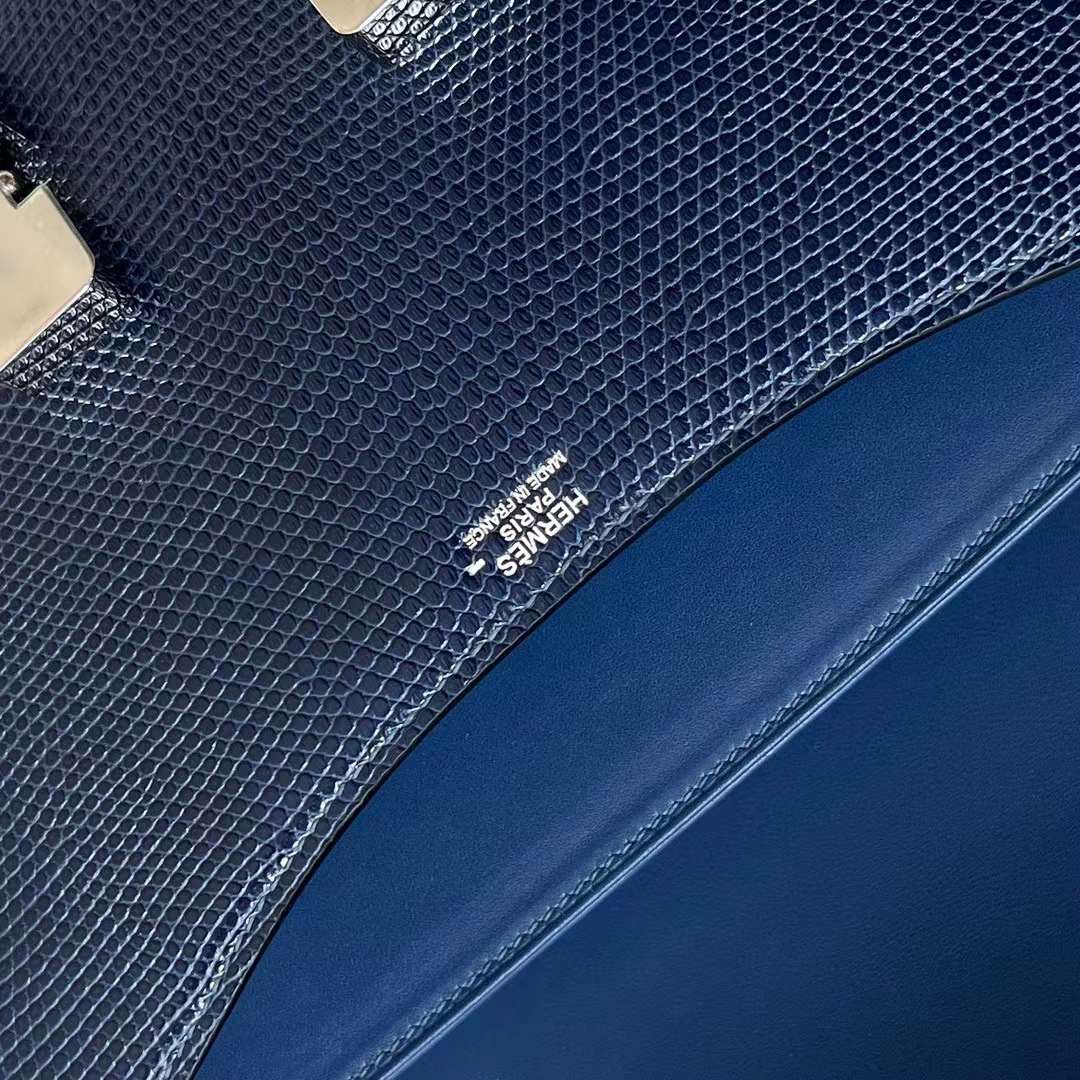 Hermès（爱马仕）Constance 康康 Lizard 进口蜥蜴皮 7L 马耳他蓝 银扣 24cm 全手工蜡线缝制 Phw