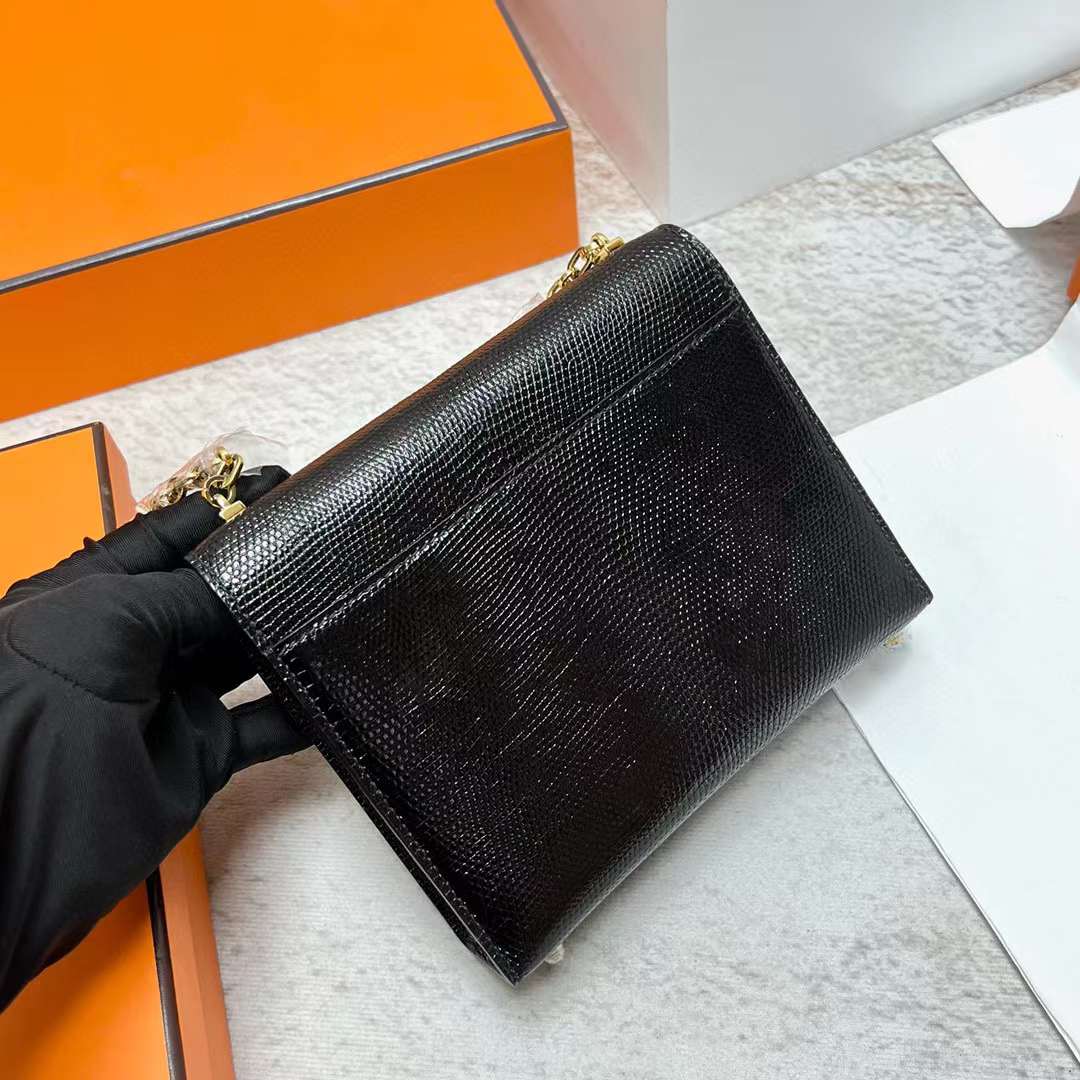 Hermès（爱马仕）Verrou 机枪包 Lizard 进口蜥蜴皮 Ck89 黑色 金扣 17.5cm 全手工蜡线缝制 Ghw