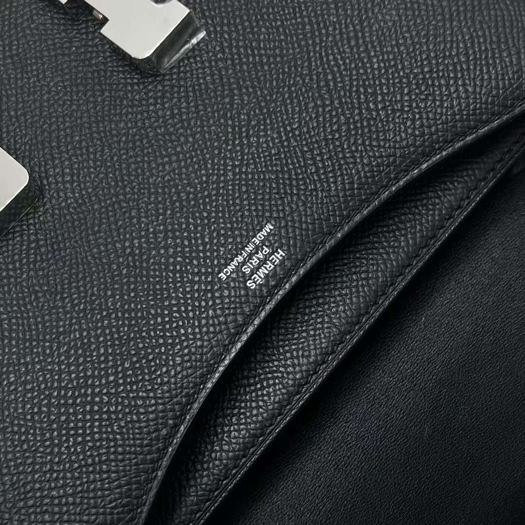 Hermès（爱马仕）Constance 空姐包 Epsom Ck89 黑色 银扣 19cm 全手工蜡线缝制 Phw