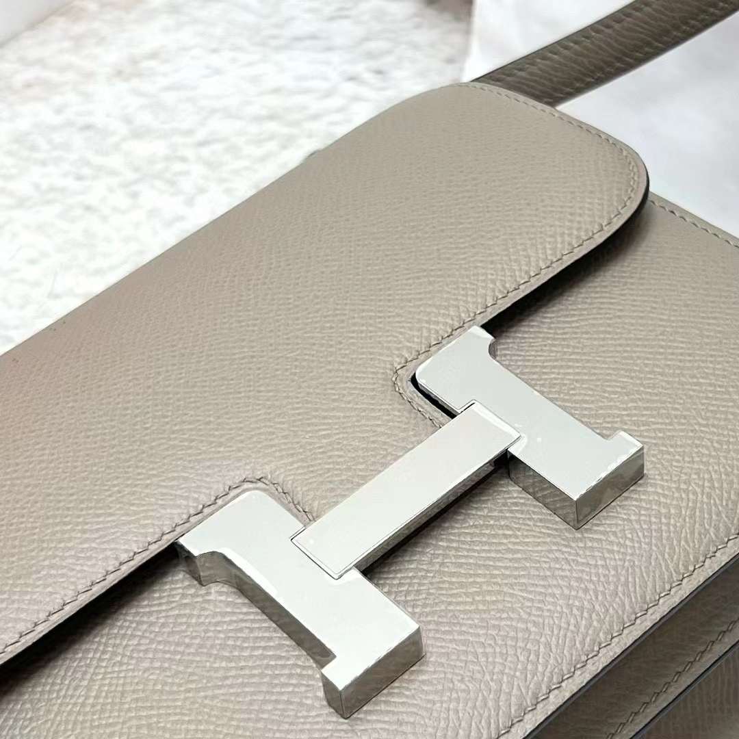 Hermès（爱马仕）Constance 康斯坦斯 Epsom M8 沥青灰 银扣 19cm 全手工蜡线缝制 Phw