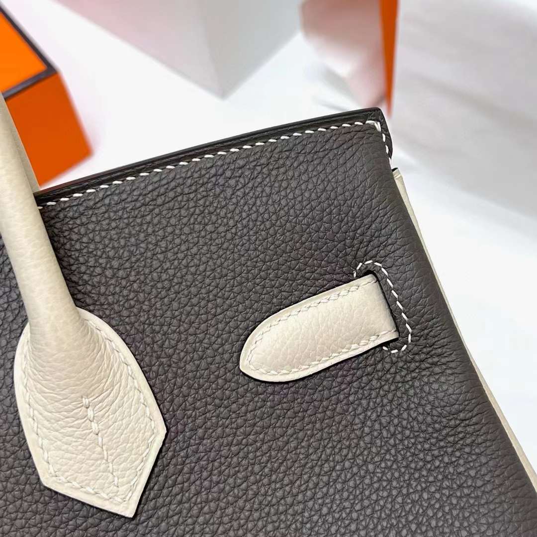 Hermès（爱马仕）Birkin 铂金包 Togo皮 8F 锡器灰 拼 Ck10 奶昔白 金扣 30cm 全手工蜡线缝制 Ghw