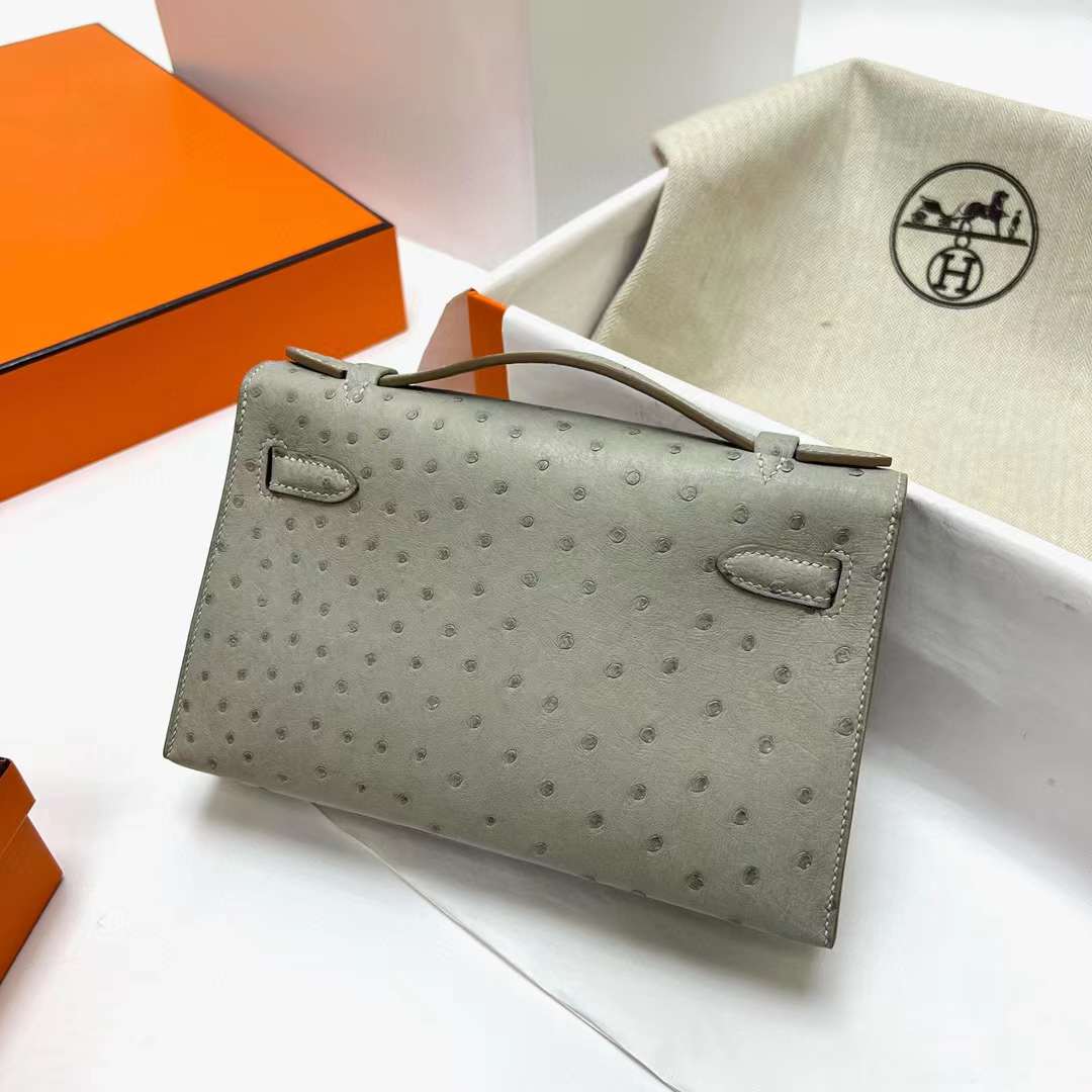 Hermès（爱马仕）Mini Kelly Pochette Ostrich 鸵鸟皮 Ck80 珍珠灰 银扣 22cm 全手工蜡线缝制 Phw