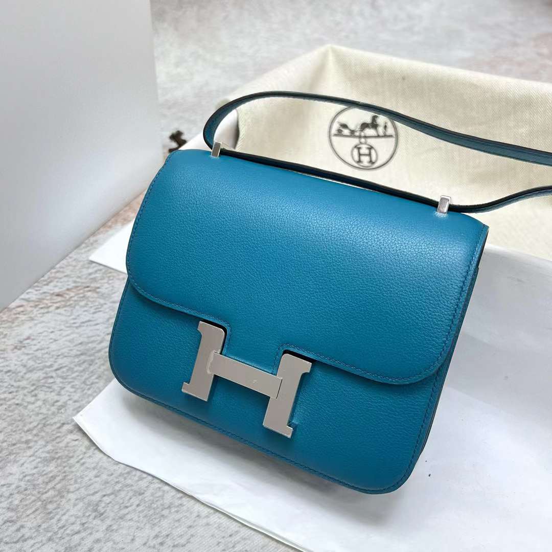 Hermès（爱马仕）Constance 康斯坦斯 Evercolor W0 博斯普鲁斯蓝 银扣 19cm 全手工蜡线缝制 Phw