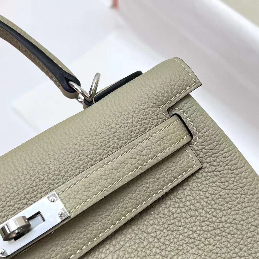Hermès（爱马仕）Kelly 凯莉包 Togo皮 Q1 鼠尾草绿 银扣 25cm 全手工蜡线缝制 Phw