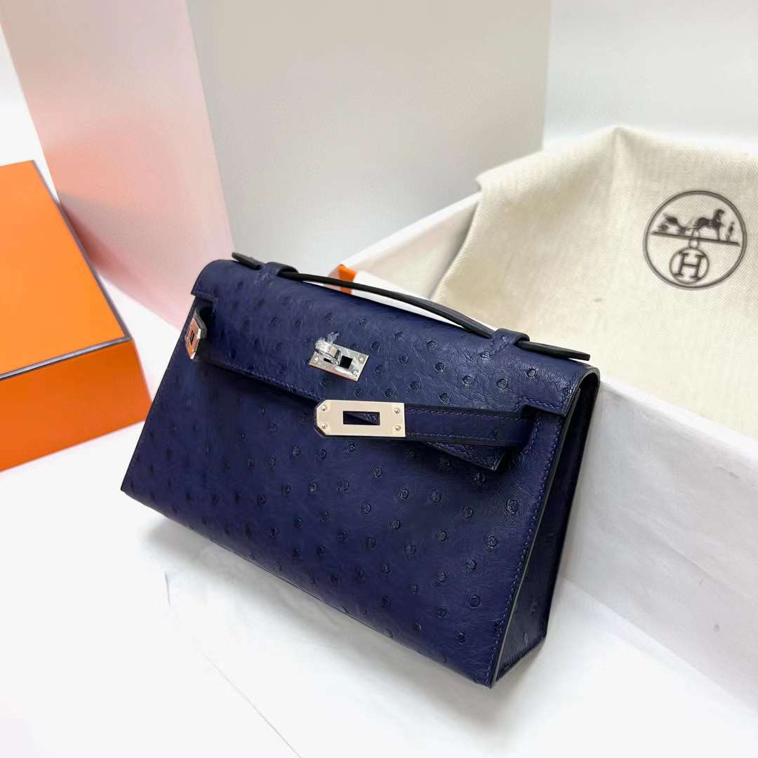 Hermès（爱马仕）Mini Kelly Pochette Ostrich 鸵鸟皮 Ck73 宝石蓝 银扣 22cm 全手工蜡线缝制 Phw