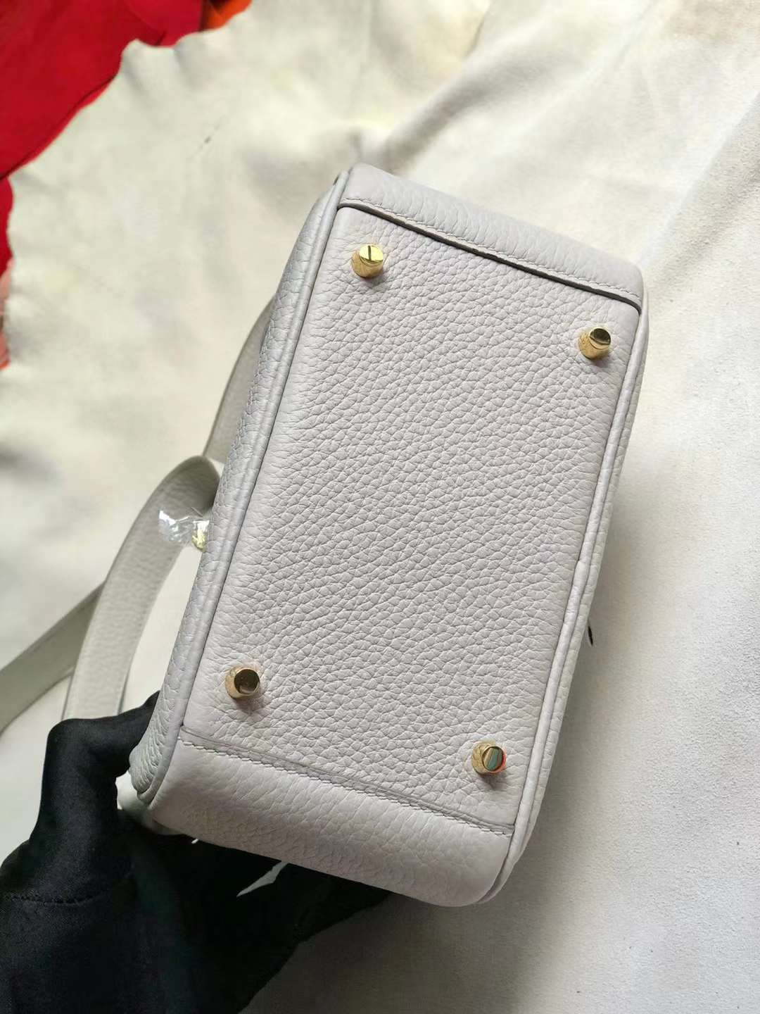 Hermès（爱马仕）Mini Lindy 迷你琳迪包 Clemence 原厂进口大牛皮 Ck80 珍珠灰 金扣 19cm 全手工蜡线缝制 Ghw
