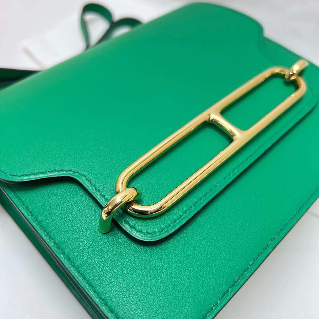 Hermès（爱马仕）Roulis 猪鼻子 Evercolor 6W 薄荷绿 浅金扣 18cm 全手工蜡线缝制