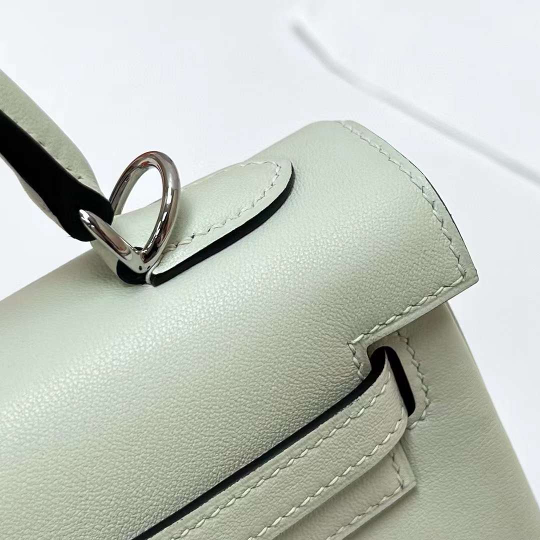 Hermès（爱马仕）Kelly 凯莉包 Swift 0S  银扣 25cm 全手工蜡线缝制 Phw